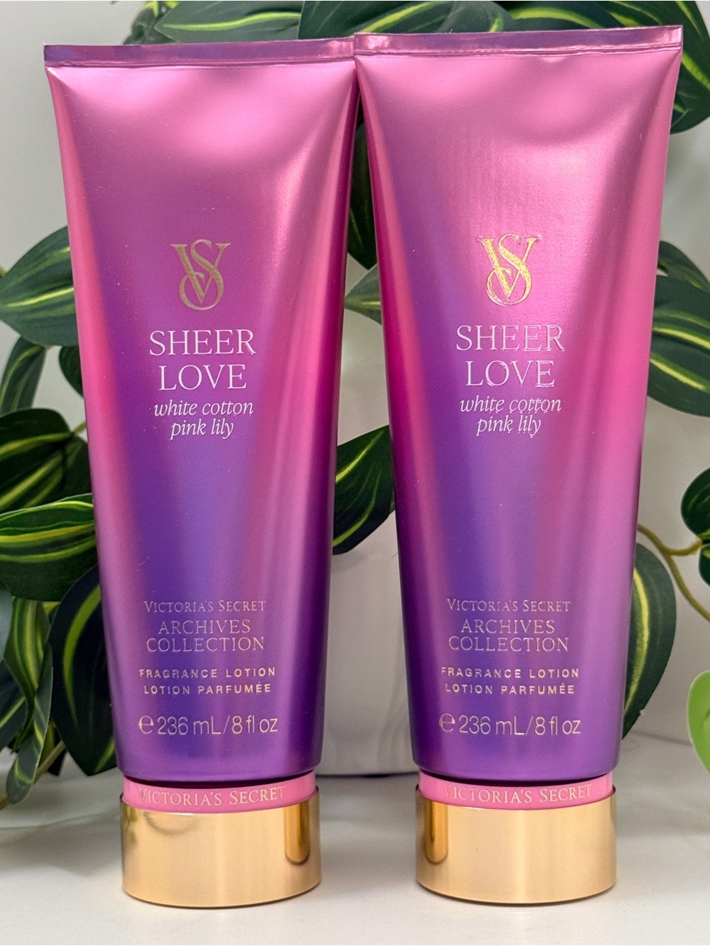 2x Victoria's Secret Sheer Love Pink Lotion - New & Sealed